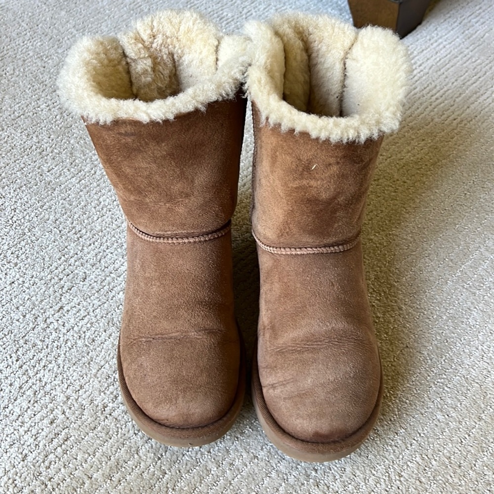 Bailey Bow Uggs